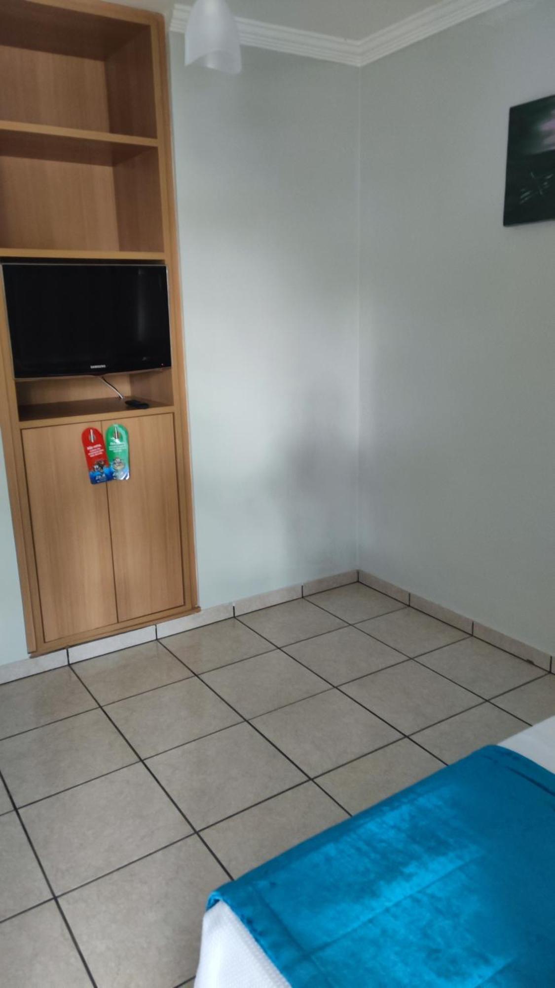 Diroma Fiori - Hoteis Com Roupa De Cama --- Destinos Combinados Turismo Caldas Novas Exterior foto